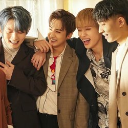 TEEN TOP group photo