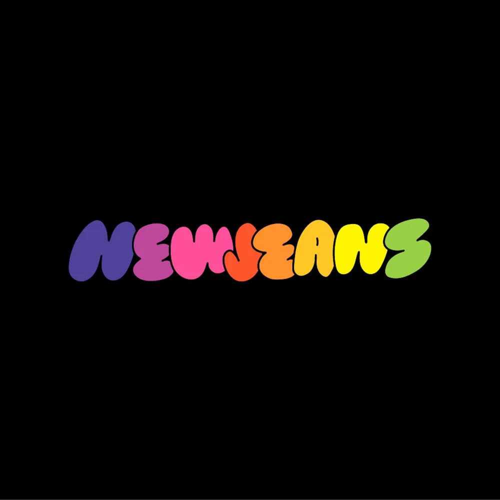 NewJeans group photo